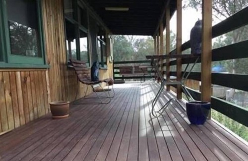 Gobur House | Allsops Paddock Farm Stay - Pet Friendly Min 2 Night Booking