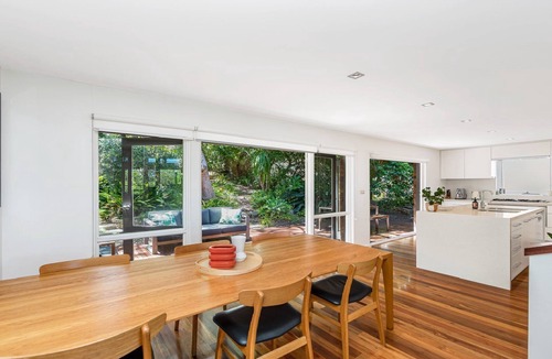 Killcare Heights House | Allure by HolidayCo.