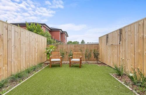 Henderson House | Alluring and Well-decorated Home