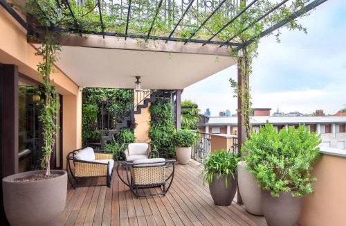 Hillsboro Villa | allyvilla test char #,