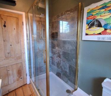 Newbury Bed & Breakfast | Alma House Bed and Breakfast