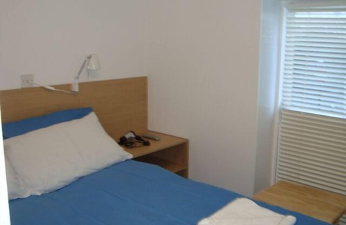 Dover House | Alma House