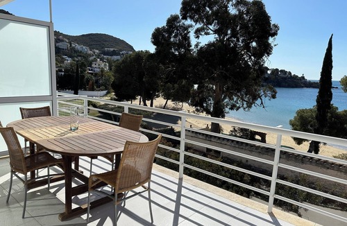 Almadraba-Canyelles Apartment | Almadraba F2 - One Bedroom Apartment, Sleeps 4