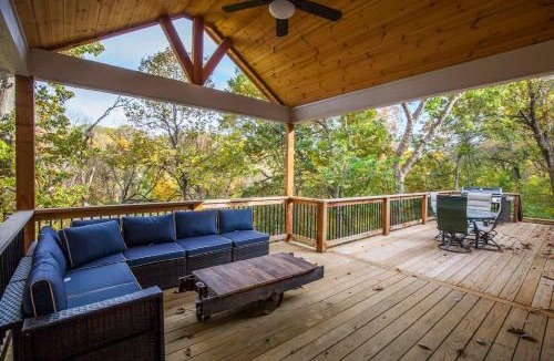 Bentonville House | Almand House-ON MTB Trail-Hot Tub-Epic Gameroom