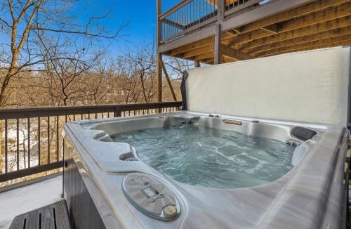 Bentonville House | Almand House-ON MTB Trail-Hot Tub-Epic Gameroom
