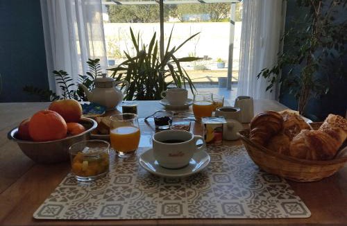 Magalas Bed & Breakfast | Almendra34480