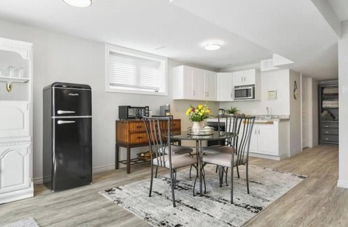 Almonte Apartment | Almonte Guest Suite