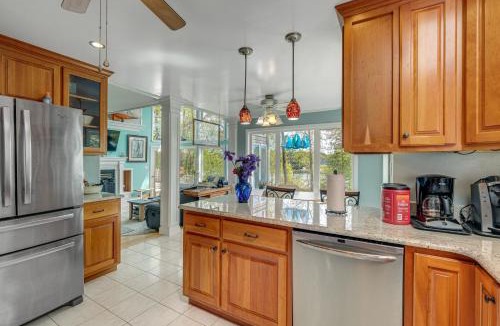 Lottsburg House | Almost Heaven Coan River Waterfront Suite and Dock
