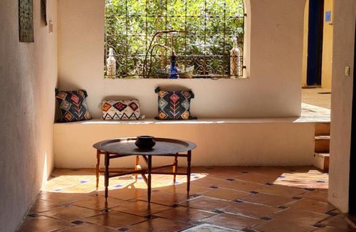 Les Restanques Bed & Breakfast | Aloasis