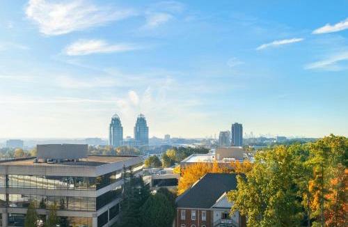 Sandy Springs Hotel | Aloft by Marriott Atlanta Perimeter Center