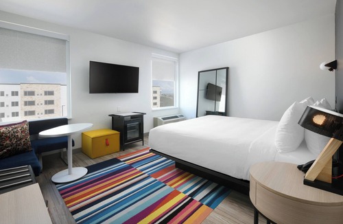 Round Rock Hotel | Aloft by Marriott Austin Round Rock