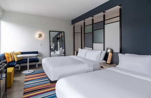 East Congress Hotel | Aloft by Marriott Austin South