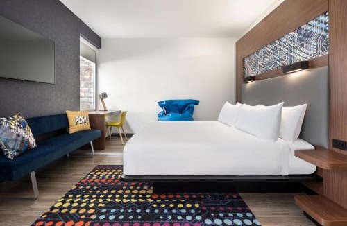 Beachwood Hotel | Aloft by Marriott Beachwood