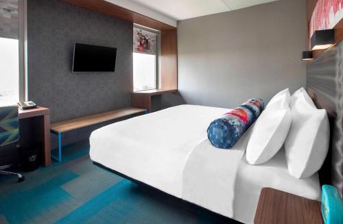 Cheektowaga Hotel | Aloft by Marriott Buffalo Airport