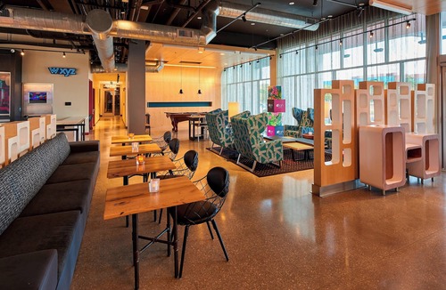 North Olmsted Hotel | Aloft by Marriott Cleveland Airport