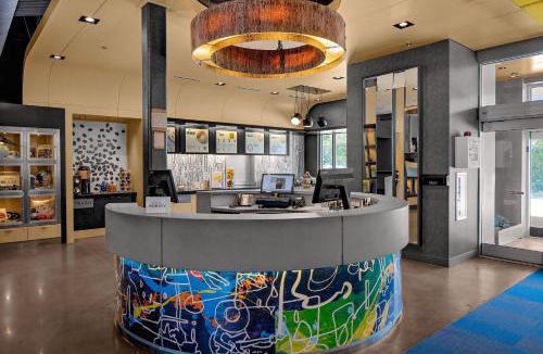 Chapel Hill Hotel | Aloft by Marriott Chapel Hill