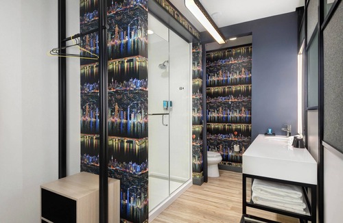 West Chester Hotel | Aloft by Marriott Cincinnati West Chester
