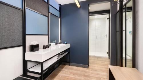 West Chester Hotel | Aloft by Marriott Cincinnati West Chester