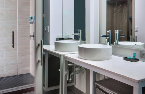 Downtown Fort Worth Hotel | Aloft by Marriott Fort Worth Downtown