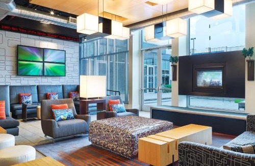 Frisco Hotel | Aloft by Marriott Frisco