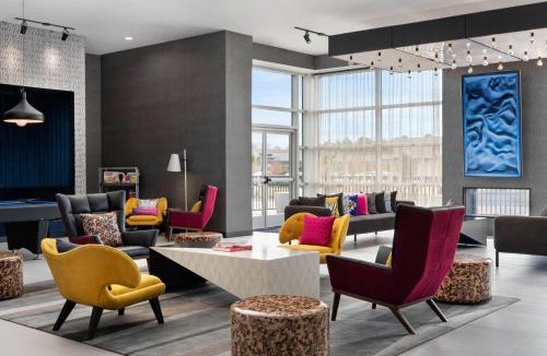 Katy Hotel | Aloft by Marriott Katy Mills