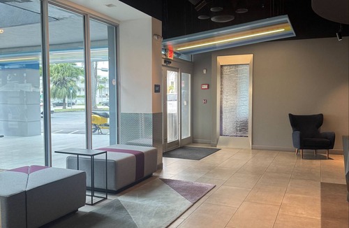 Ludlam Hotel | Aloft by Marriott Miami Dadeland