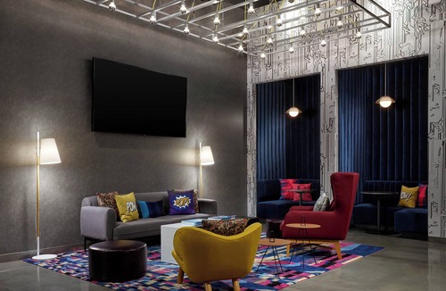 Portland Hotel | Aloft by Marriott Portland Downtown Waterfront ME