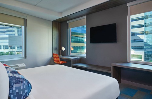 Richardson Hotel | Aloft by Marriott Richardson
