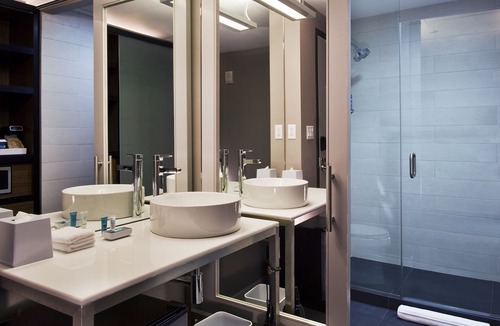 Shearer Hills - Ridgeview Hotel | Aloft by Marriott San Antonio Airport