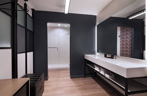 Wetmore Hotel | Aloft by Marriott San Antonio UTSA Area