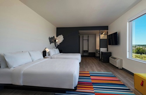 Wetmore Hotel | Aloft by Marriott San Antonio UTSA Area