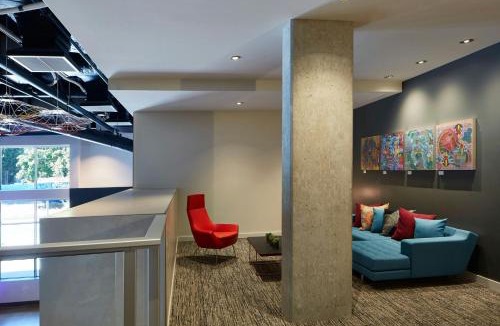 Overlake Hotel | Aloft by Marriott Seattle Redmond