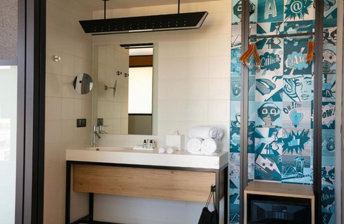 Neudorf Ouest Hotel | Aloft by Marriott Strasbourg City Centre