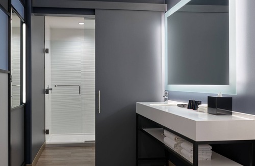 Trophy Club Hotel | Aloft by Marriott Trophy Club Westlake