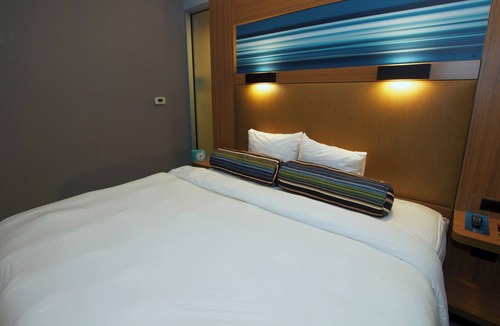 South Tulsa Hotel | Aloft by Marriott Tulsa