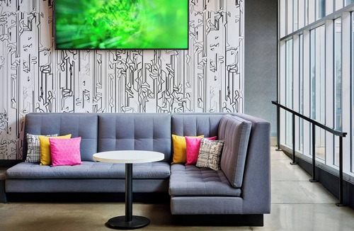 Vaughan Hotel | Aloft by Marriott Vaughan Mills