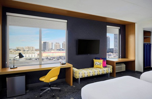 Vaughan Hotel | Aloft by Marriott Vaughan Mills