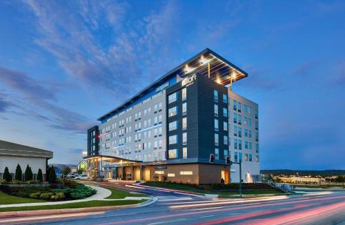 Twin Brook Hotel | Aloft Chattanooga Hamilton Place