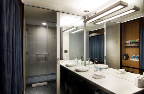 Greenbrier East Hotel | Aloft Chesapeake