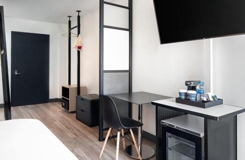 Delray Beach Hotel | Aloft Delray Beach