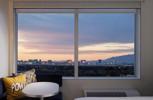 Southfork Hotel | Aloft Henderson