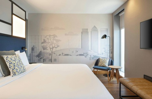 Custom House Hotel | Aloft London Excel