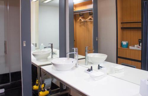 Doral Hotel | Aloft Miami Doral