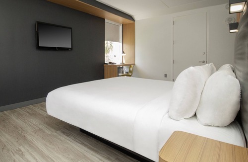 Doral Hotel | Aloft Miami Doral