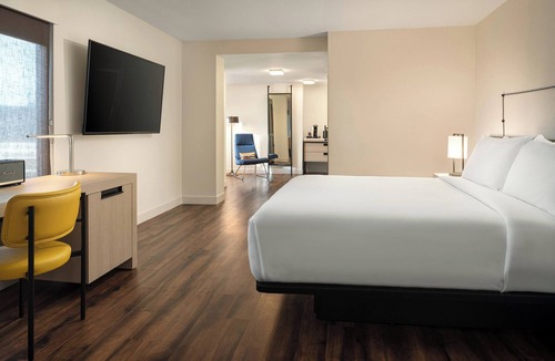 Mountain View Hotel | Aloft Mountain View