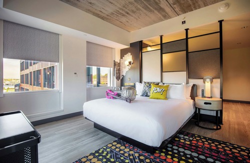 Downtown Hotel | Aloft Providence Downtown
