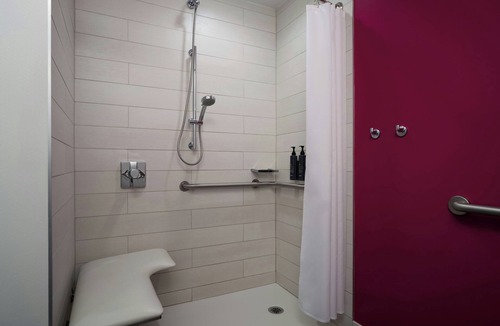Central Sarasota Hotel | Aloft Sarasota