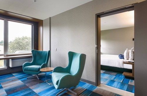 Overlake Hotel | Aloft Seattle Redmond