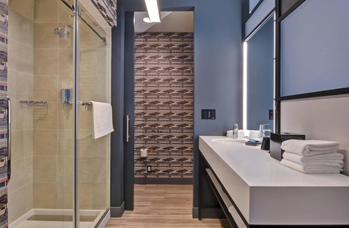 Secaucus Hotel | Aloft Secaucus Meadowlands