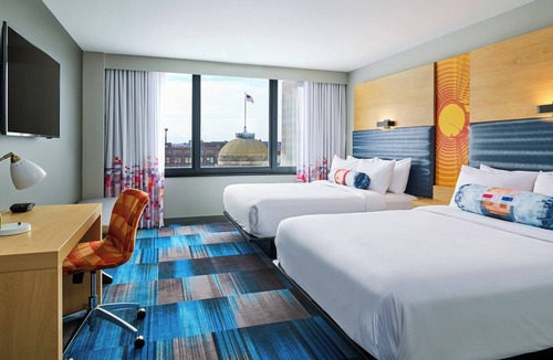 South Bend Hotel | Aloft South Bend